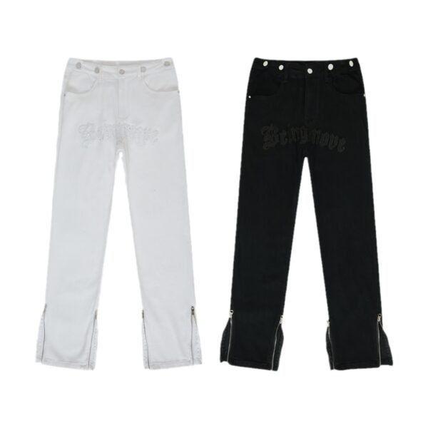 Casual streetwear with Zip pants