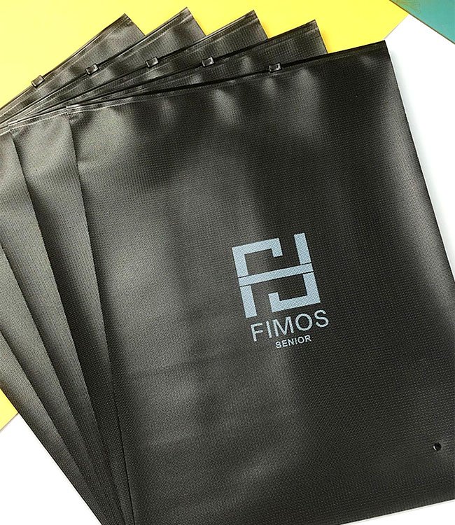 custom clothing packaging bags