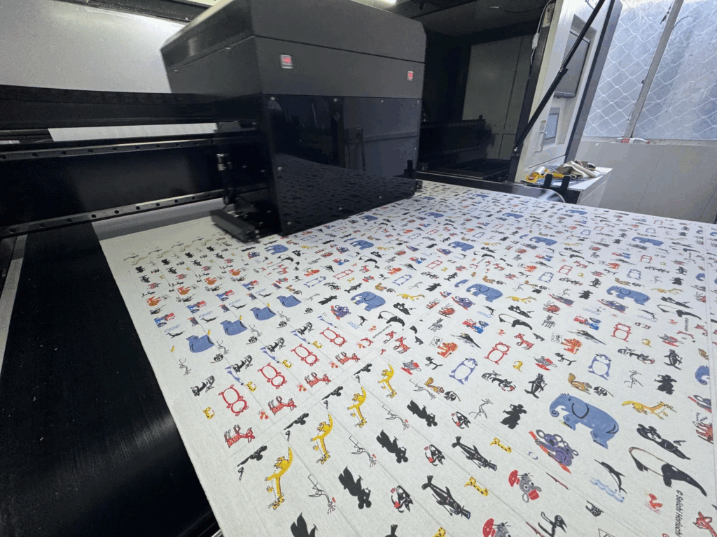 Leading T-shirt Manufacturers – Custom & Wholesale T-shirt Production