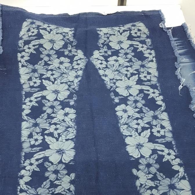 Partnering with an Expert: Why Experience Matters for Discharge Prints